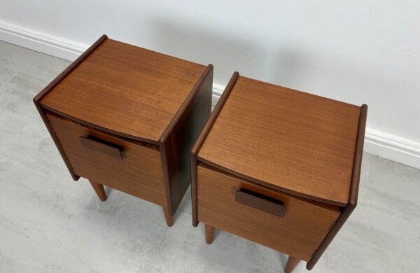 Pair of Mid Century Teak Bedside Tables - Image 9